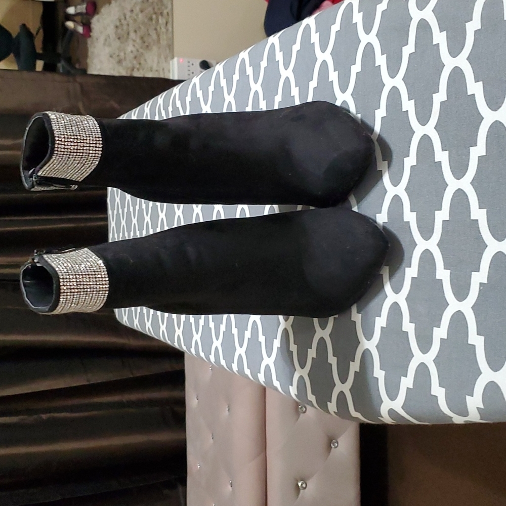 Boots - Picture 2 of 2
